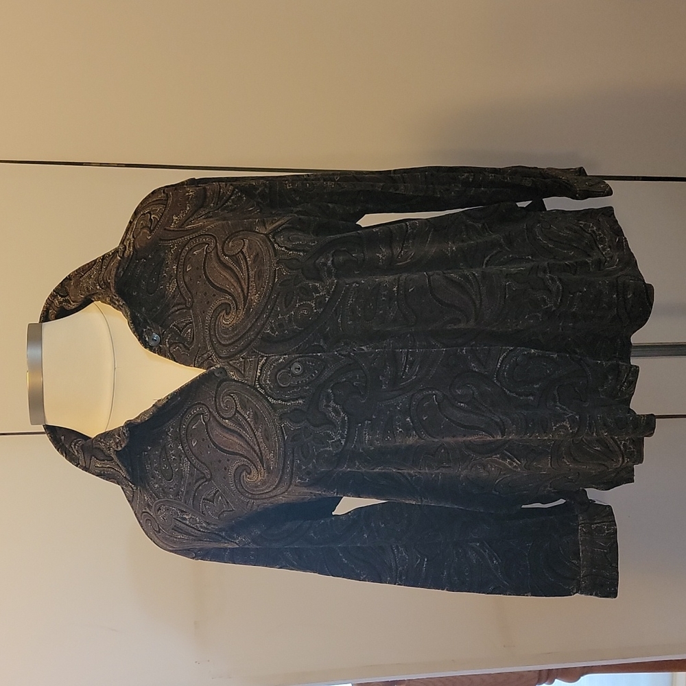 Long Sleeve Paisley Print Soft Velour Blouse